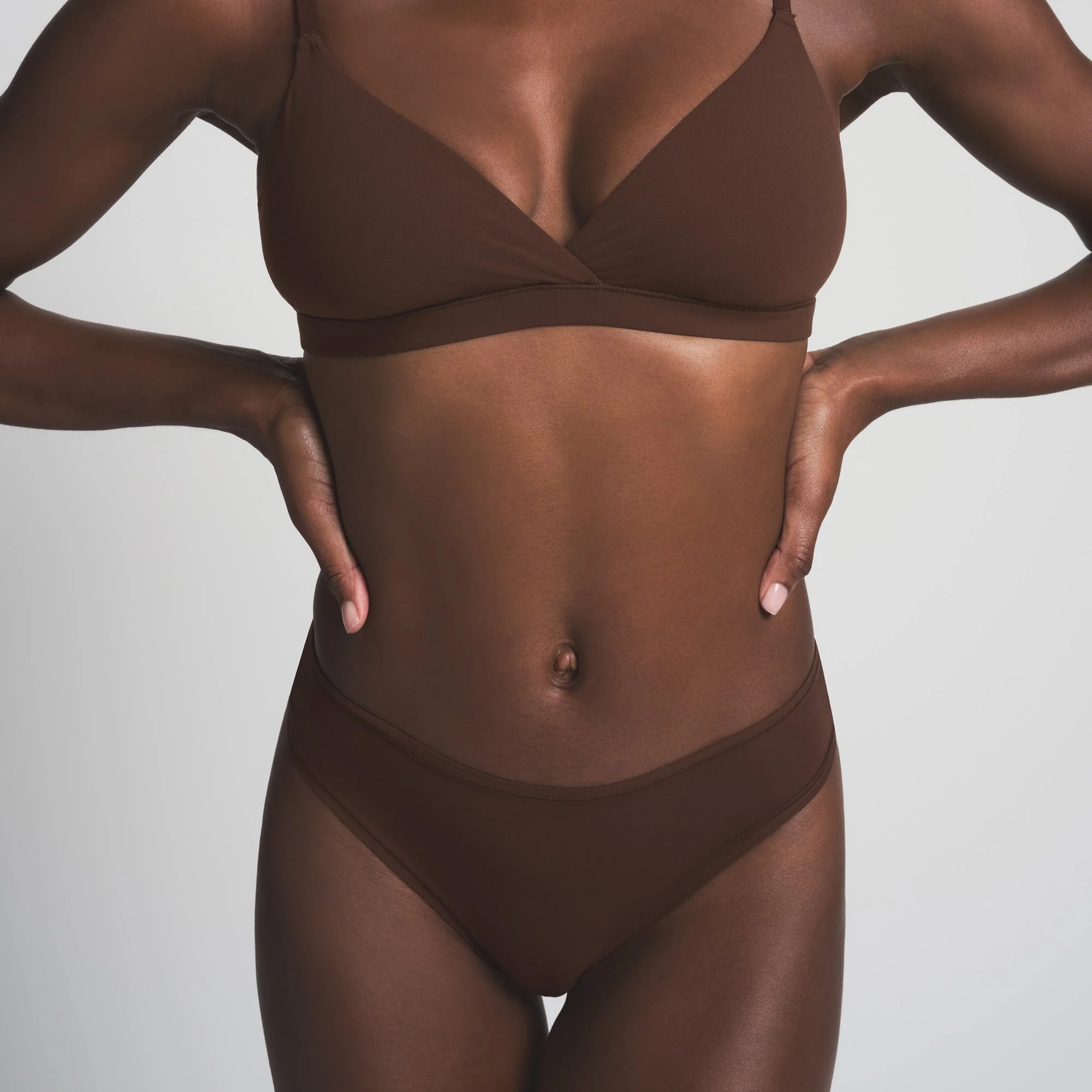 FITS EVERYBODY CHEEKY BRIEF | COCOA - Image 3