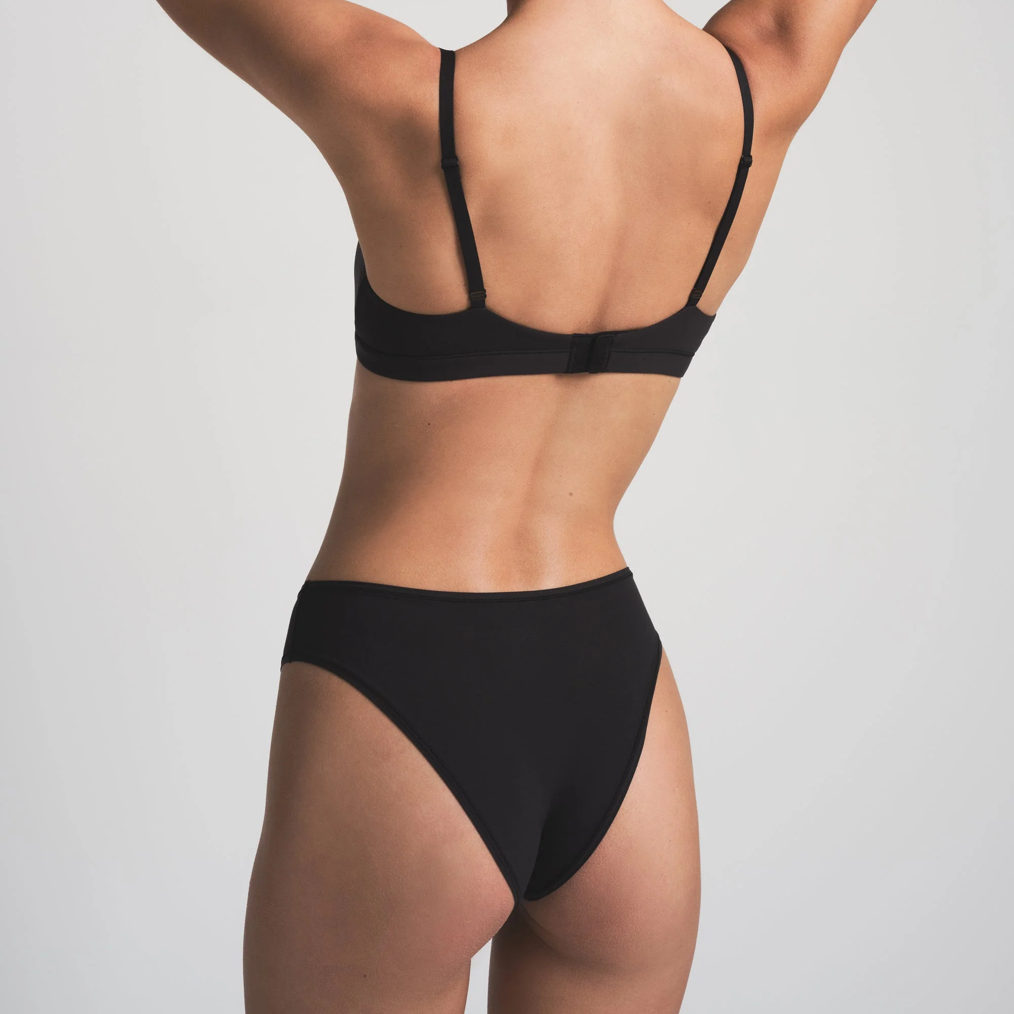 FITS EVERYBODY CHEEKY BRIEF | ONYX - Image 3