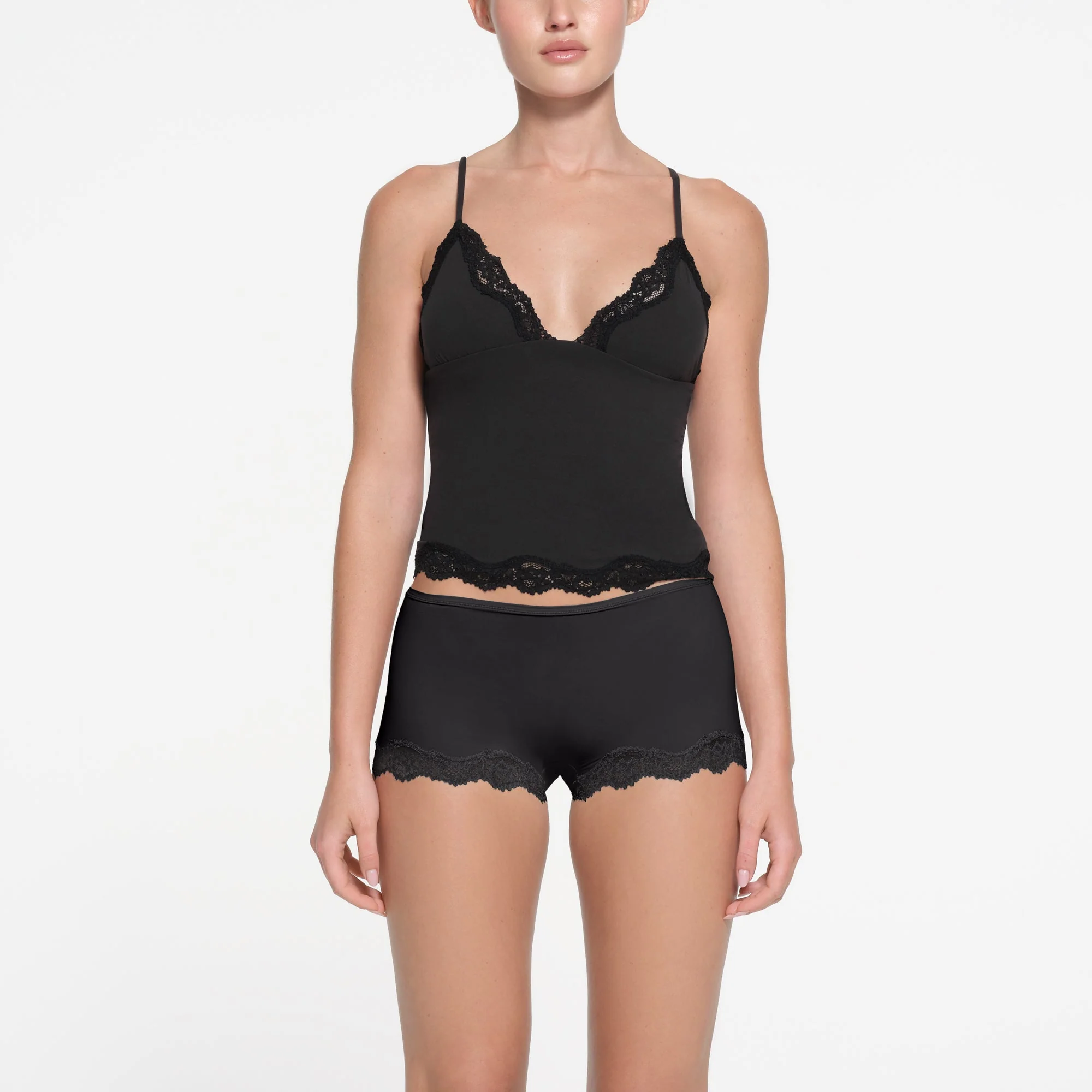 FITS EVERYBODY LACE TRIANGLE CAMI | ONYX