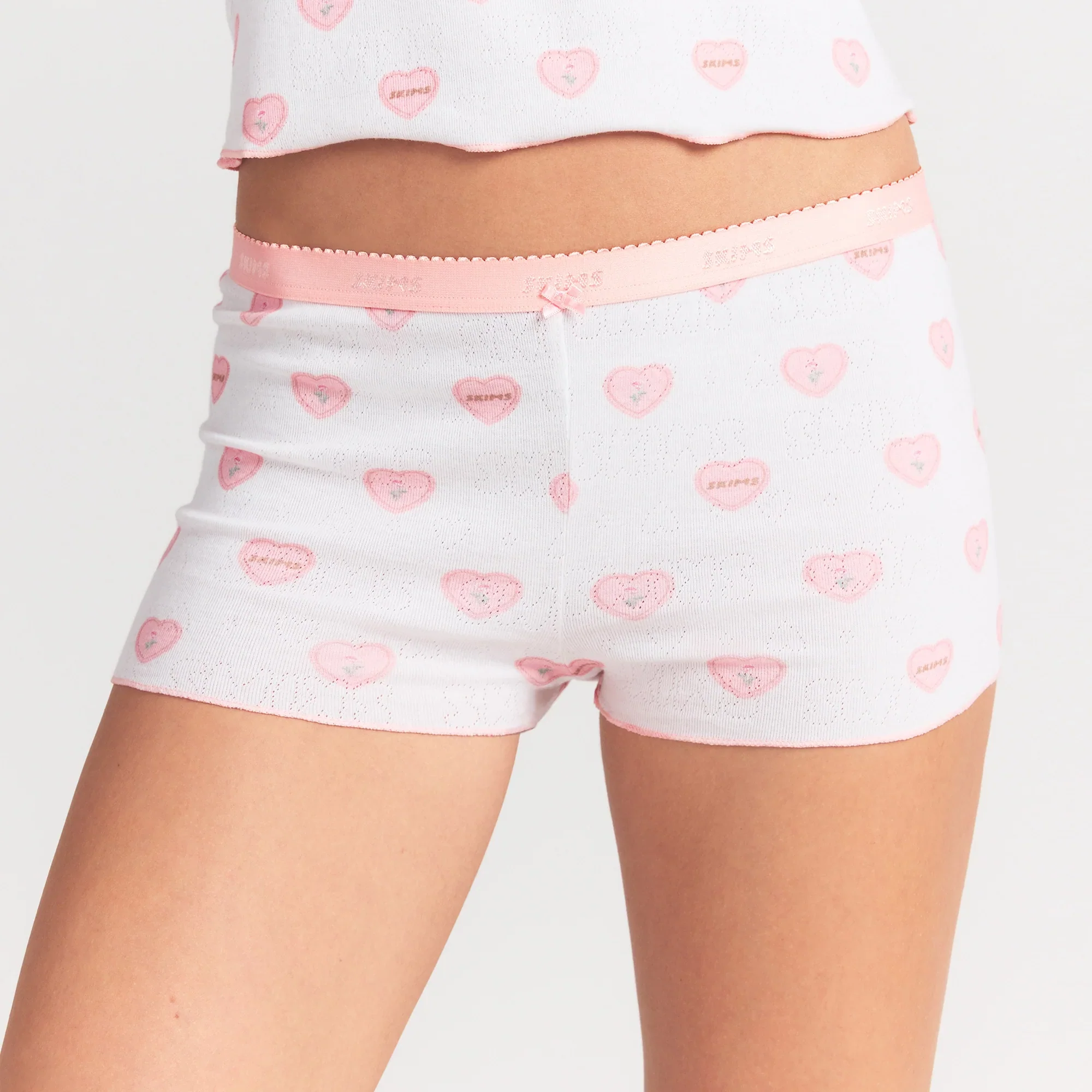 LOGO POINTELLE BABY TEE AND MICRO SHORT SET | SNOW LACE HEARTS - Image 3
