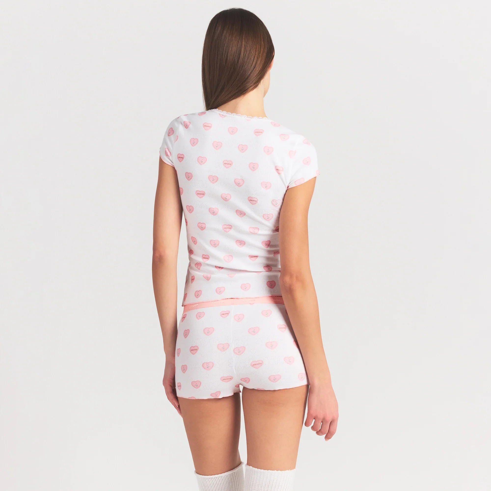 LOGO POINTELLE BABY TEE AND MICRO SHORT SET | SNOW LACE HEARTS - Image 4