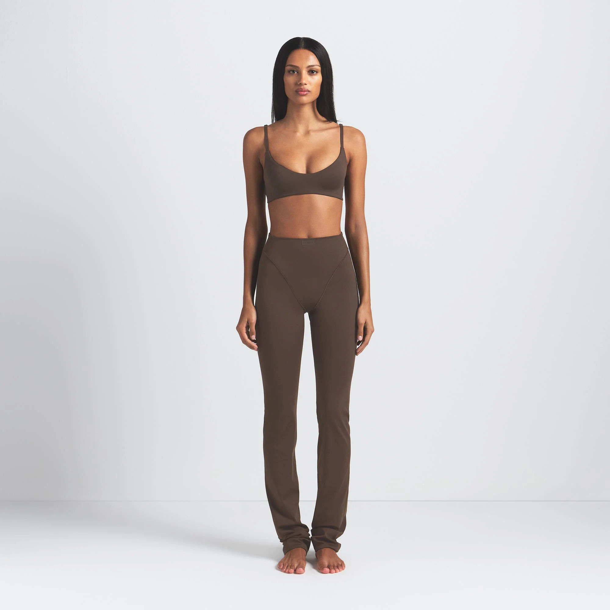 NikeSKIMS MATTE MICRO SCOOP BRA | DARK SEPIA - Image 5
