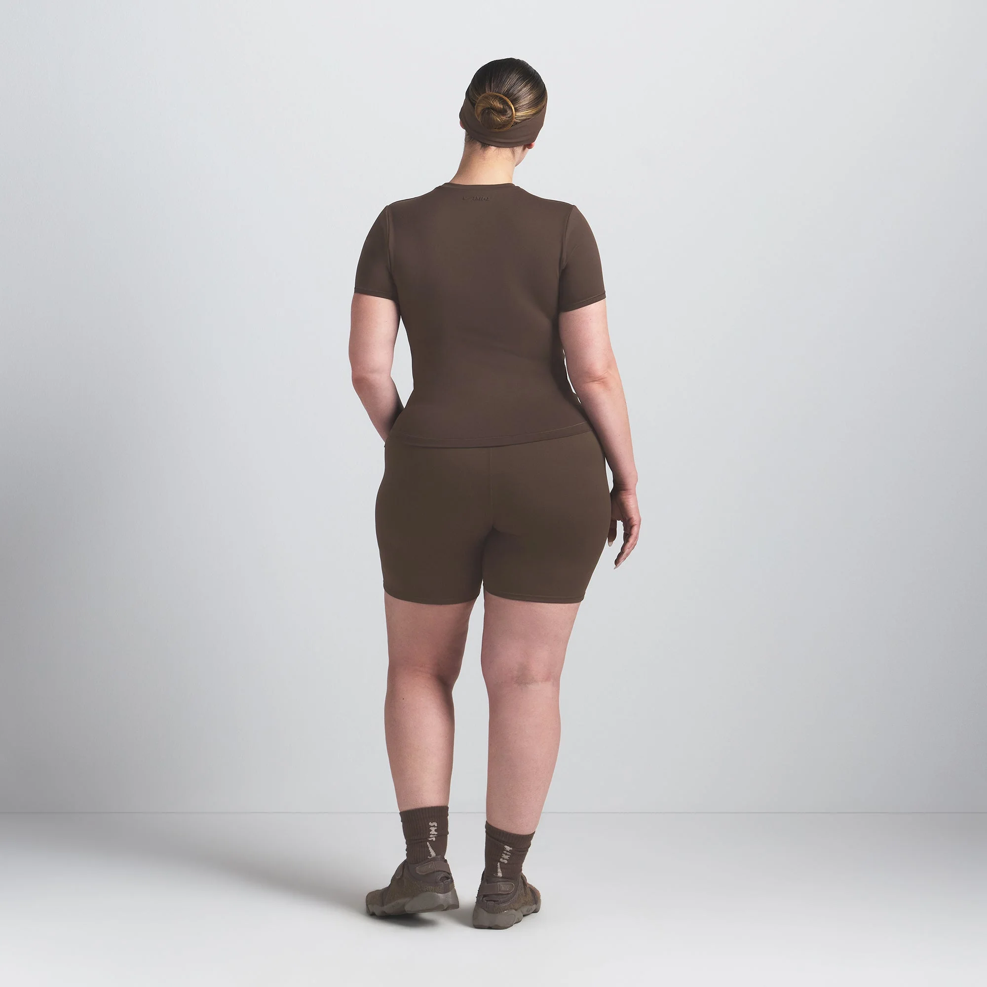 NikeSKIMS MATTE PADDED BABY TEE | DARK SEPIA - Image 6