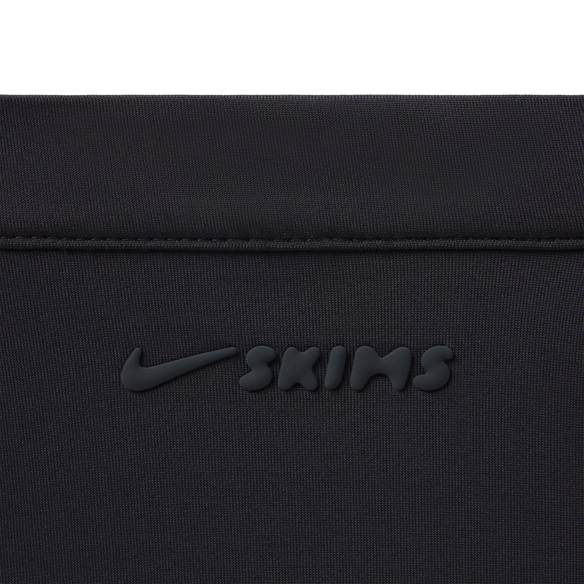 NikeSKIMS SHINE BONDED WAIST 26" LEGGING | OBSIDIAN - Image 6