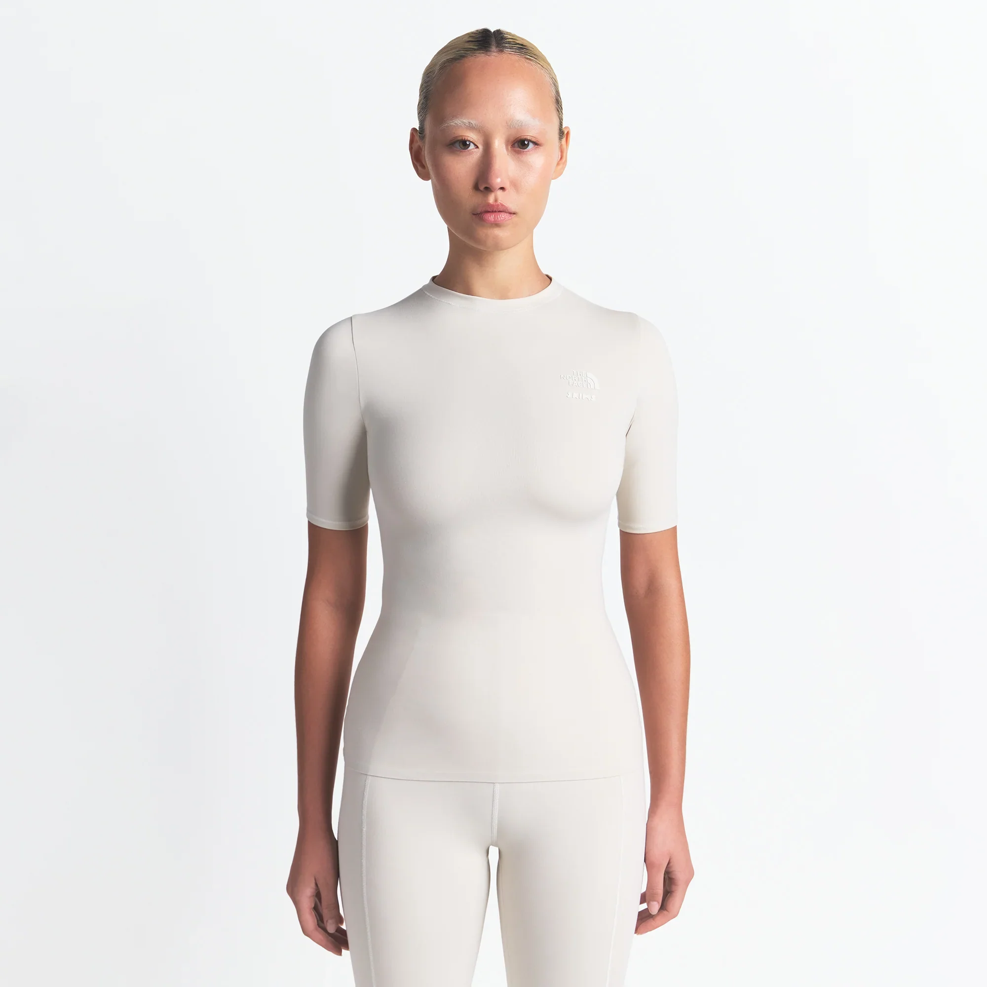 THE NORTH FACE X SKIMS REFINA SHORT SLEEVE TOP | BONE