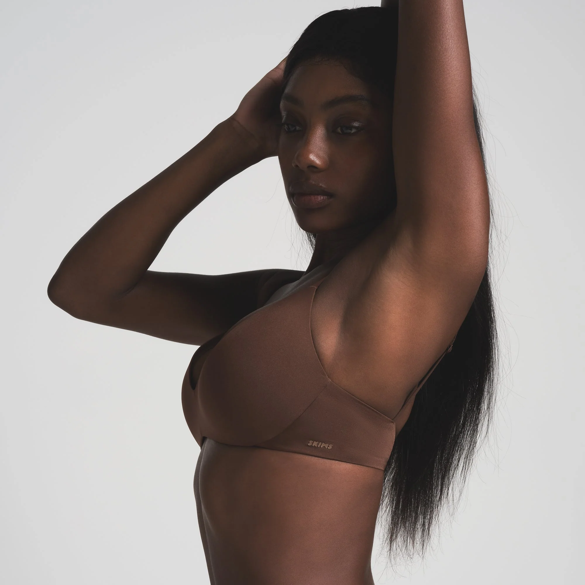 WIRELESS FORM PUSH-UP PLUNGE BRA | COCOA - Image 3